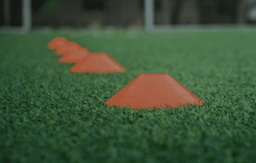 Team-Training We offer top-notch training and conditioning programs designed to push players to their peak, blending skill development and endurance.